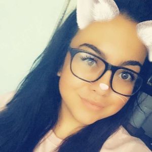 Meet your Posher, Ciera